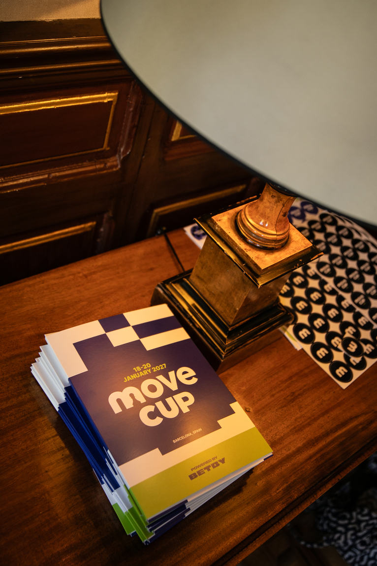 Move Cup Chess 14